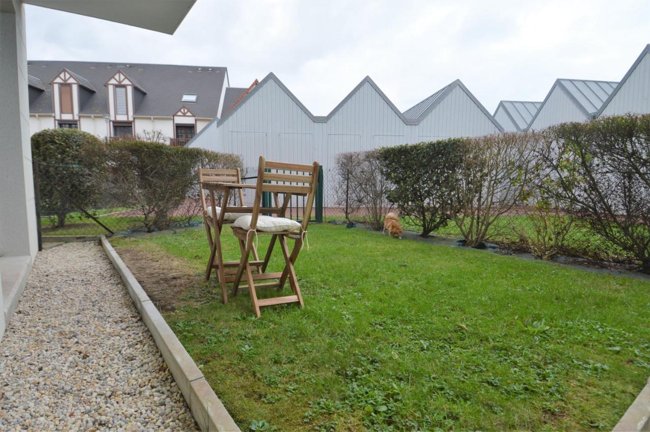 Jardin - à 50m de la plage - Wifi - Parking Courseulles-sur-Mer Exterior foto